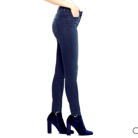 MOTHER Denim - MOTHER High Waisted Looker Ankle Fray in Last Call